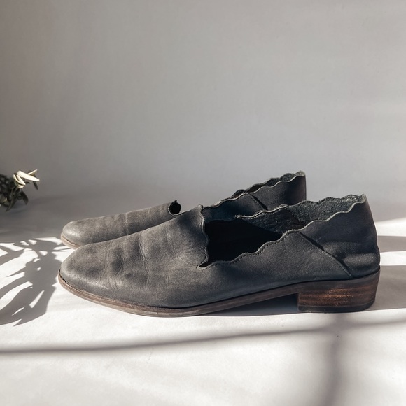 Lucky Brand Black Leather Loafers - Picture 2 of 3